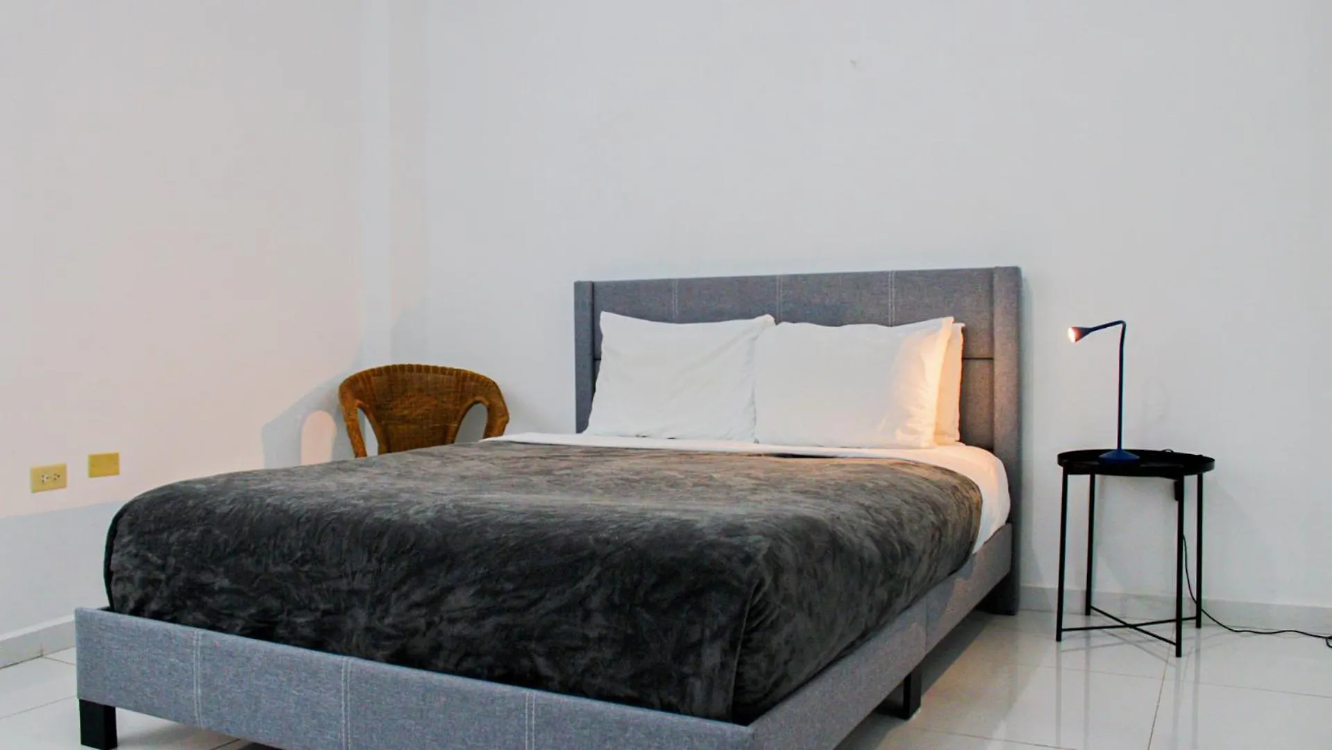 Arecibo Hotel 2104 公寓